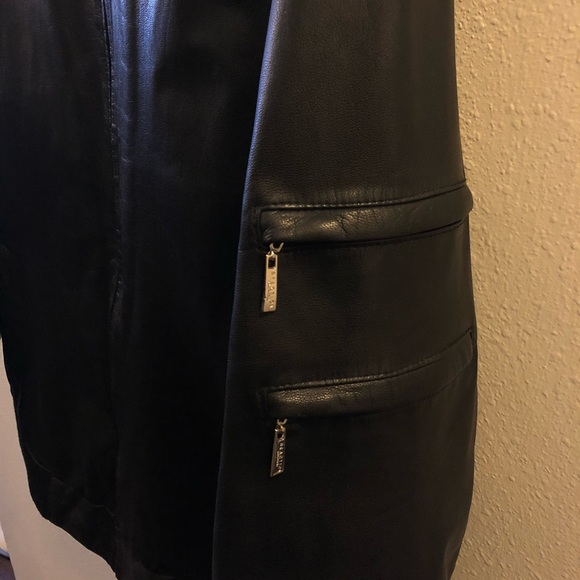 Kenneth Cole Waxy Goat Leather Jacket Sz. Large - Picture 3 of 8